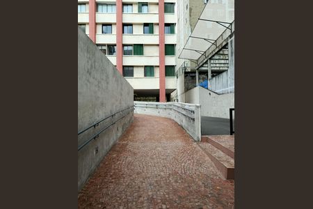Apartamento à venda com 97m², 2 quartos e 1 vaga Apartamento à venda com 97m², 2 quartos e 1 vagaRampa de acesso interna