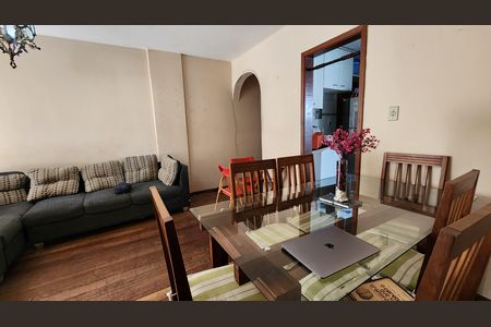 Apartamento para alugar com 85m², 3 quartos e 1 vagaSala 