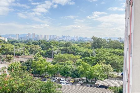Vista  de apartamento para alugar com 2 quartos, 47m² em Vila Paulistania, São Paulo
