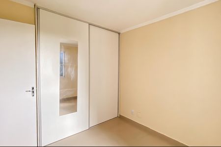 Quarto 1 de apartamento para alugar com 2 quartos, 47m² em Vila Paulistania, São Paulo