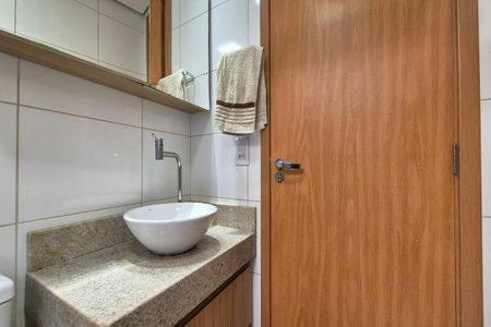 Apartamento à venda com 51m², 2 quartos e 1 vagaBanheiro 