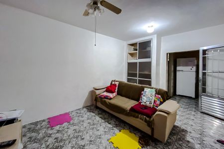 Casa à venda com 600m², 8 quartos e 6 vagas Casa à venda com 600m², 8 quartos e 6 vagasSala (Casa 2)