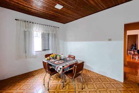 Casa à venda com 600m², 8 quartos e 6 vagas Casa à venda com 600m², 8 quartos e 6 vagasCozinha