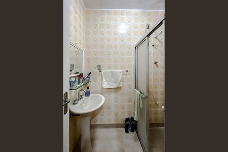 Casa à venda com 600m², 8 quartos e 6 vagas Casa à venda com 600m², 8 quartos e 6 vagasBanheiro 2 (Casa 2)