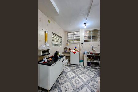 Casa à venda com 600m², 8 quartos e 6 vagas Casa à venda com 600m², 8 quartos e 6 vagasCozinha (Casa 2)