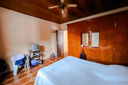Suíte de casa à venda com 8 quartos, 600m² em Lapa, São Paulo