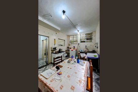 Casa à venda com 600m², 8 quartos e 6 vagas Casa à venda com 600m², 8 quartos e 6 vagasCozinha (Casa 2)
