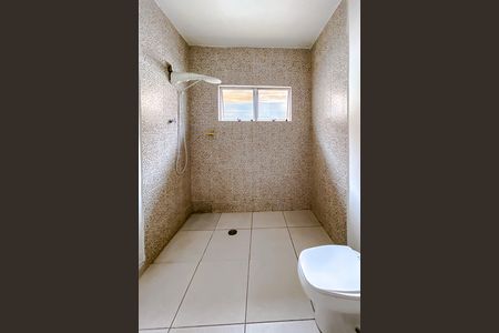 Casa à venda com 600m², 8 quartos e 6 vagas Casa à venda com 600m², 8 quartos e 6 vagasBanheiro