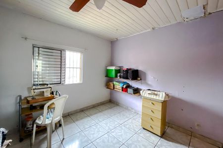 Casa à venda com 600m², 8 quartos e 6 vagas Casa à venda com 600m², 8 quartos e 6 vagasQuarto 4 (Casa 2)