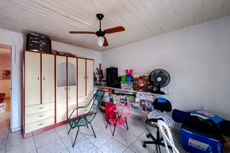 Casa à venda com 600m², 8 quartos e 6 vagas Casa à venda com 600m², 8 quartos e 6 vagasQuarto 4 (Casa 2)