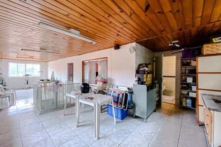 Casa à venda com 600m², 8 quartos e 6 vagas Casa à venda com 600m², 8 quartos e 6 vagasSalão