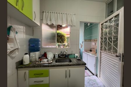 Casa à venda com 180m², 3 quartos e 10 vagas