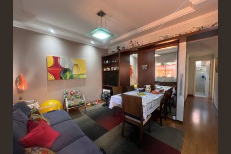 Casa à venda com 3 quartos, 180m² em Santa Monica, Belo Horizonte
