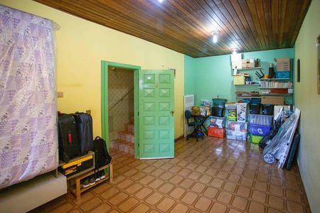 Casa à venda com 272m², 3 quartos e 2 vagasSala