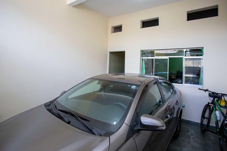 Casa à venda com 272m², 3 quartos e 2 vagasGaragem