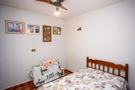 Casa à venda com 272m², 3 quartos e 2 vagasQuarto 2