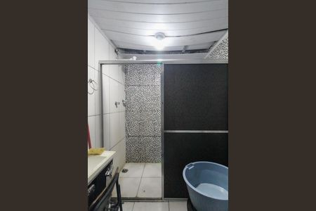 Casa à venda com 140m², 1 quarto e 2 vagas Casa à venda com 140m², 1 quarto e 2 vagasBanheiro Casa 2