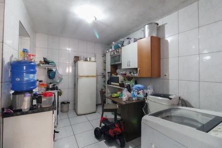 Casa à venda com 140m², 1 quarto e 2 vagas Casa à venda com 140m², 1 quarto e 2 vagasCozinha Casa 2
