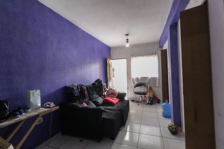 Casa à venda com 140m², 1 quarto e 2 vagas Casa à venda com 140m², 1 quarto e 2 vagasSala Casa 2