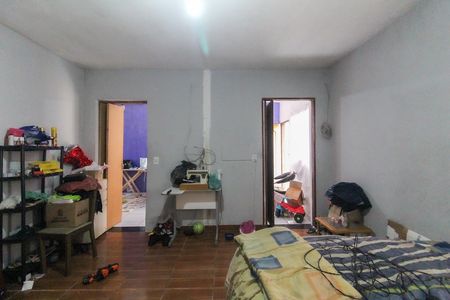 Casa à venda com 140m², 1 quarto e 2 vagas Casa à venda com 140m², 1 quarto e 2 vagasQuarto 1 Casa 2