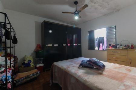 Casa à venda com 140m², 1 quarto e 2 vagas Casa à venda com 140m², 1 quarto e 2 vagasQuarto 1