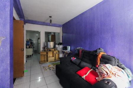 Casa à venda com 140m², 1 quarto e 2 vagas Casa à venda com 140m², 1 quarto e 2 vagasSala Casa 2
