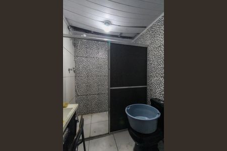 Casa à venda com 140m², 1 quarto e 2 vagas Casa à venda com 140m², 1 quarto e 2 vagasBanheiro Casa 2