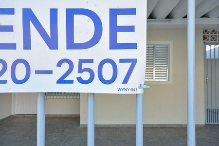 Casa para alugar com 180m², 4 quartos e 2 vagasFachada