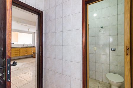 Casa à venda com 280m², 4 quartos e 2 vagasCorredor