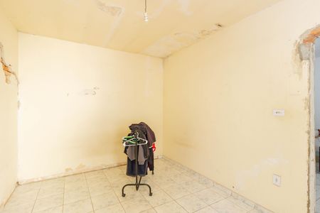 Casa à venda com 280m², 4 quartos e 2 vagasQuarto- Casa 2