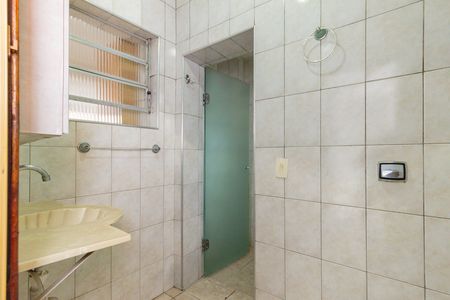 Casa à venda com 280m², 4 quartos e 2 vagasBanheiro
