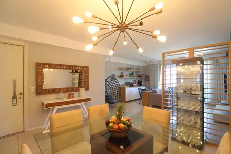 Apartamento à venda com 166m², 4 quartos e 3 vagasSala