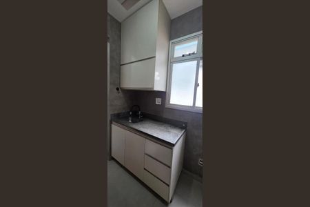 Cozinha de apartamento para alugar com 3 quartos, 75m² em Buritis, Belo Horizonte