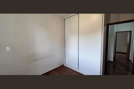 Apartamento para alugar com 75m², 3 quartos e 2 vagas Apartamento para alugar com 75m², 3 quartos e 2 vagasQuarto