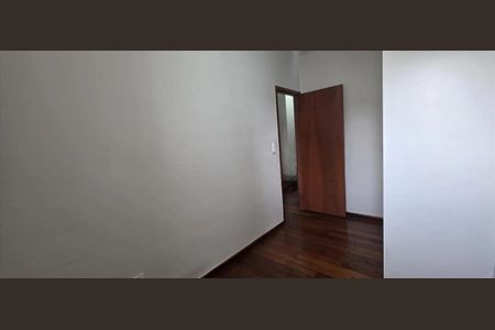 Apartamento para alugar com 75m², 3 quartos e 2 vagas Apartamento para alugar com 75m², 3 quartos e 2 vagasQuarto