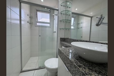 Apartamento para alugar com 49m², 2 quartos e 1 vaga Apartamento para alugar com 49m², 2 quartos e 1 vagaBanheiro