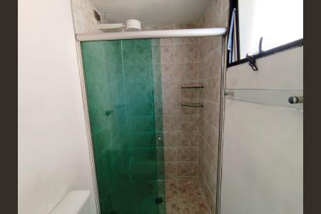Apartamento à venda com 56m², 2 quartos e 1 vaga Apartamento à venda com 56m², 2 quartos e 1 vagaBanheiro