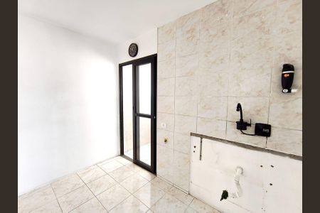 Apartamento à venda com 56m², 2 quartos e 1 vaga Apartamento à venda com 56m², 2 quartos e 1 vagaBanheiro