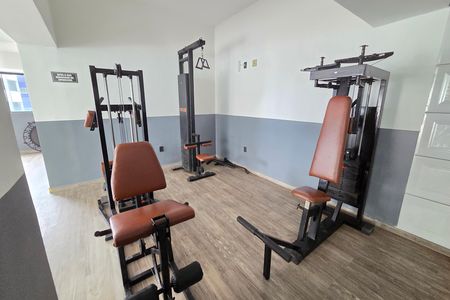 Apartamento para alugar com 101m², 3 quartos e 1 vaga Apartamento para alugar com 101m², 3 quartos e 1 vagaÁrea comum - Academia