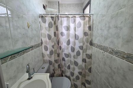 Apartamento para alugar com 101m², 3 quartos e 1 vaga Apartamento para alugar com 101m², 3 quartos e 1 vagaBanheiro do Quarto 1