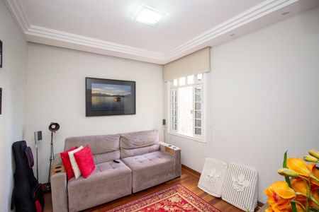 Casa à venda com 366m², 3 quartos e 4 vagas Casa à venda com 366m², 3 quartos e 4 vagasQuarto 1