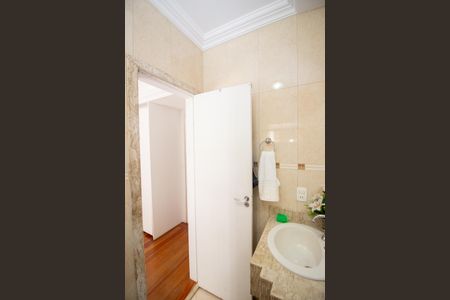 Casa à venda com 366m², 3 quartos e 4 vagas Casa à venda com 366m², 3 quartos e 4 vagasBanheiro da Suíte