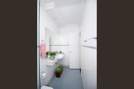 Casa à venda com 366m², 3 quartos e 4 vagas Casa à venda com 366m², 3 quartos e 4 vagasBanheiro da Suíte 1
