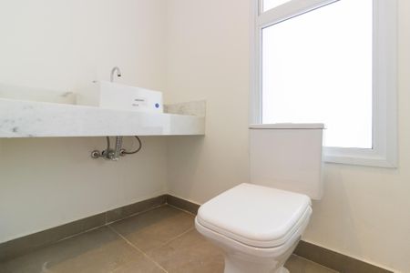 Apartamento para alugar com 95m², 2 quartos e 1 vaga Apartamento para alugar com 95m², 2 quartos e 1 vagaBanheiro