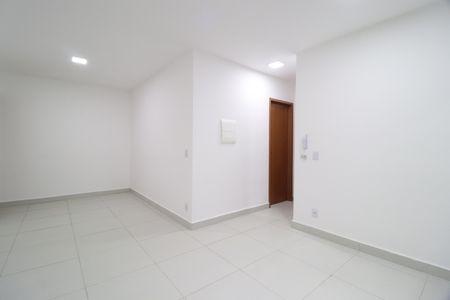 Sala de apartamento para alugar com 2 quartos, 52m² em Novo Mundo, Uberlândia