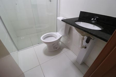 Apartamento para alugar com 52m², 2 quartos e 1 vagaBanheiro do Quarto 1