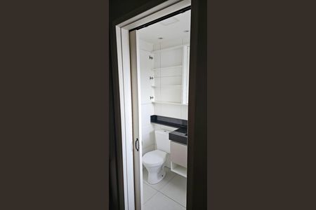 Apartamento para alugar com 56m², 2 quartos e 1 vaga Apartamento para alugar com 56m², 2 quartos e 1 vagaBanheiro