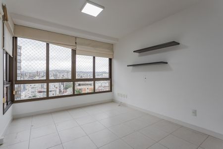 Apartamento para alugar com 77m², 2 quartos e 2 vagasSala