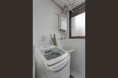 Apartamento para alugar com 77m², 2 quartos e 2 vagasCozinha e Área de Serviço
