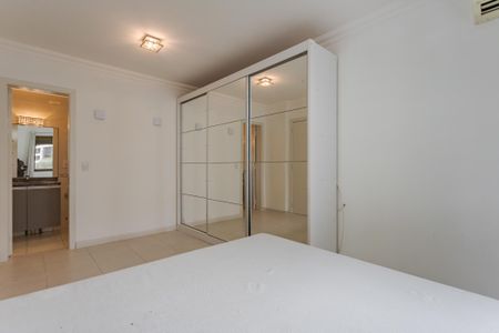 Apartamento para alugar com 77m², 2 quartos e 2 vagasSuíte
